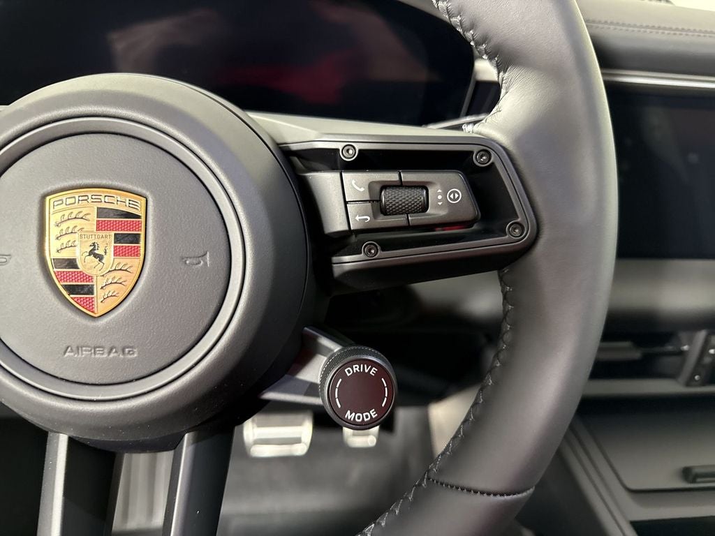 2025 Porsche Macan Electric Electric 4S