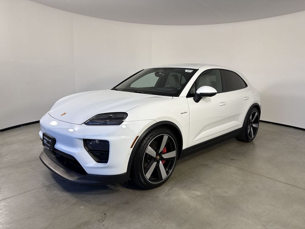 2025 Porsche Macan Electric Base