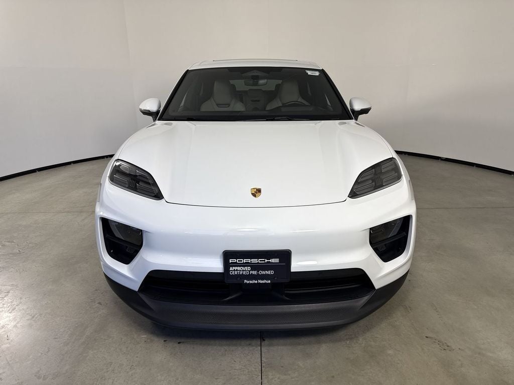 2025 Porsche Macan Electric Base