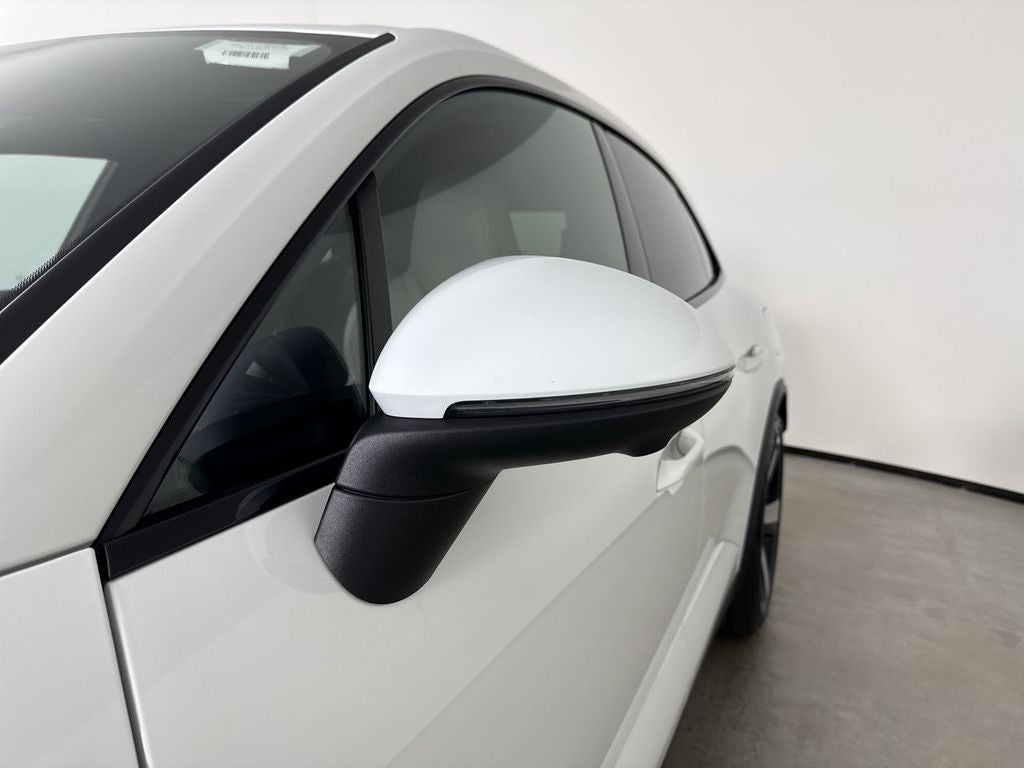 2025 Porsche Macan Electric Base