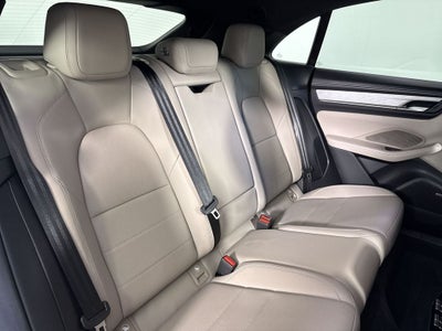 2025 Porsche Macan Electric Base