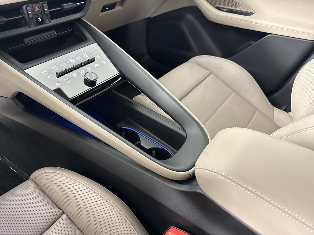 2025 Porsche Macan Electric Base