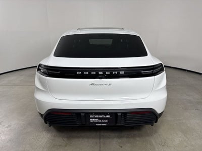 2025 Porsche Macan Electric Base