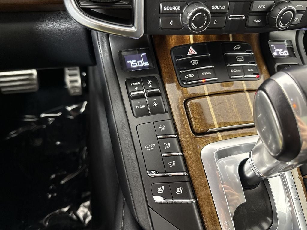 2015 Porsche Cayenne Turbo
