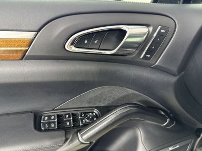 2015 Porsche Cayenne Turbo