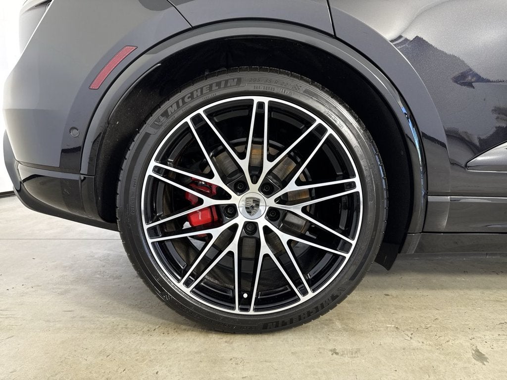 2025 Porsche Macan Electric Electric Turbo