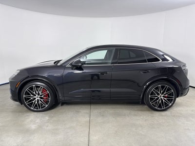 2025 Porsche Macan Electric Electric Turbo