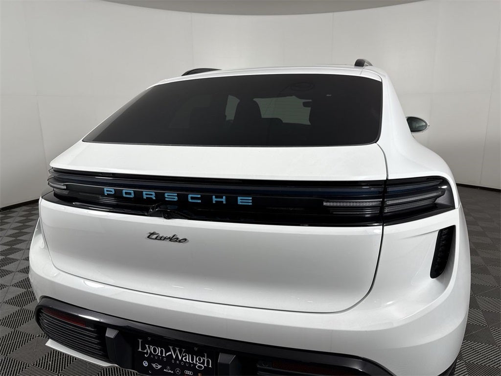 2025 Porsche Macan Electric Electric Turbo