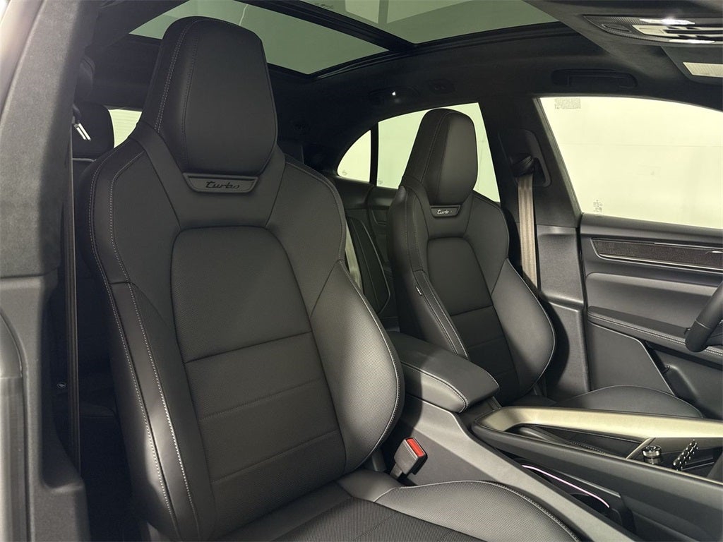 2025 Porsche Macan Electric Electric Turbo