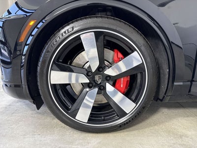 2026 Porsche Macan Electric Macan Turbo Electric