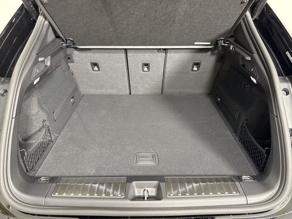 2026 Porsche Macan Electric Macan Turbo Electric