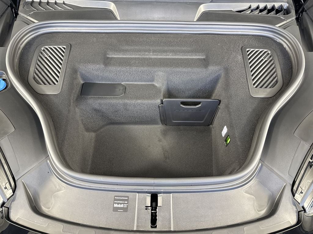 2026 Porsche Macan Electric Macan Turbo Electric