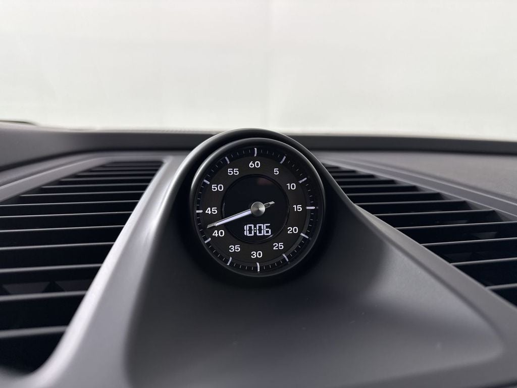 2026 Porsche Macan Electric Macan Turbo Electric