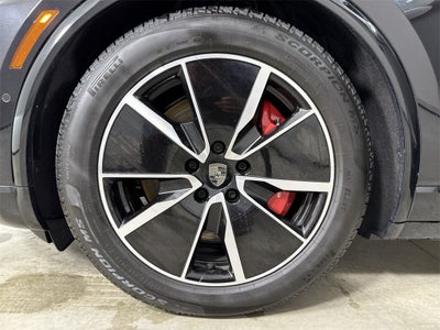 2025 Porsche Macan Electric Macan Turbo Electric