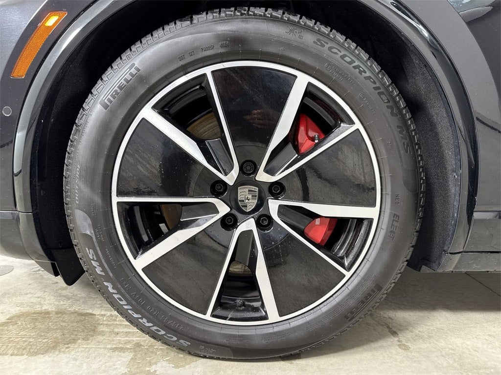 2025 Porsche Macan Electric Macan Turbo Electric