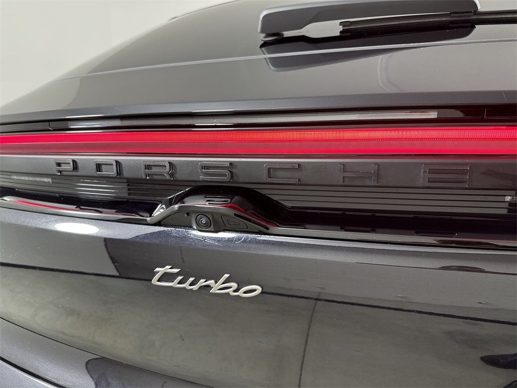 2025 Porsche Macan Electric Macan Turbo Electric