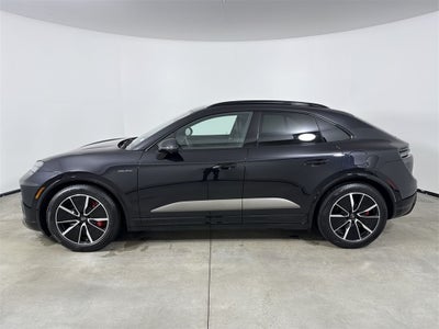 2025 Porsche Macan Electric Macan Turbo Electric