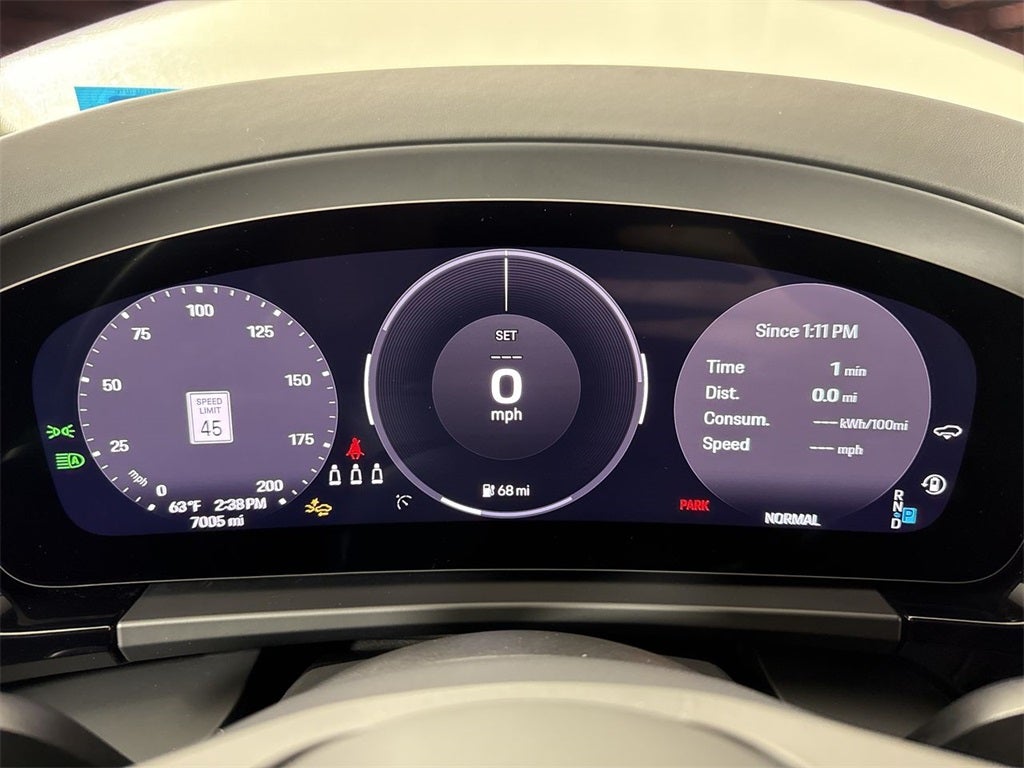 2025 Porsche Macan Electric Macan Turbo Electric