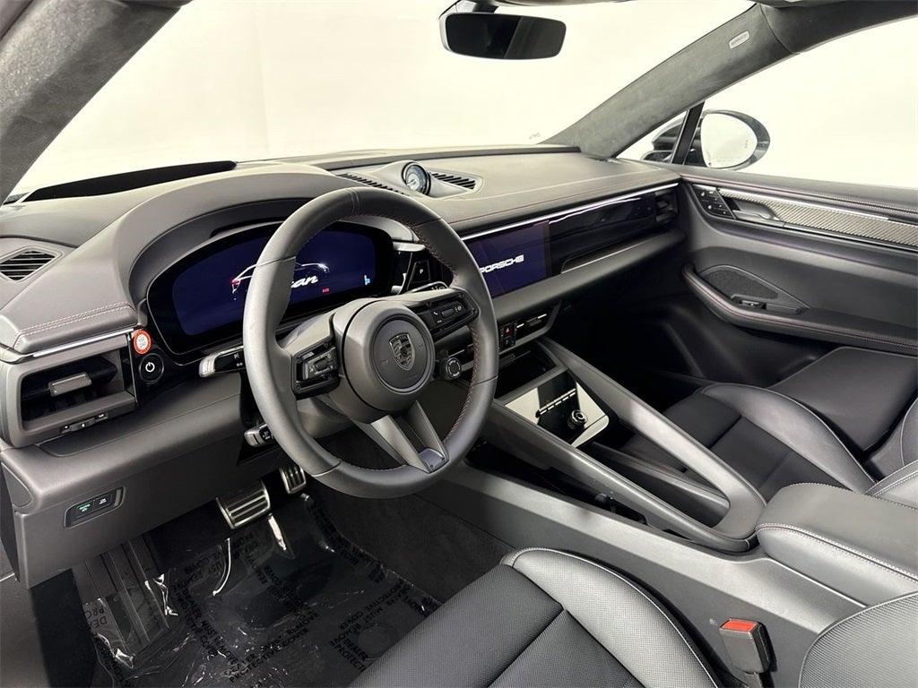 2025 Porsche Macan Electric Macan Turbo Electric