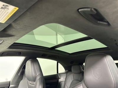 2025 Porsche Macan Electric Macan Turbo Electric