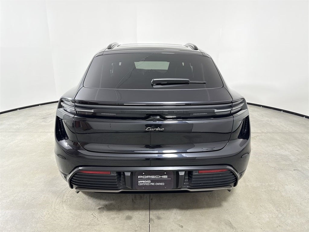 2025 Porsche Macan Electric Macan Turbo Electric