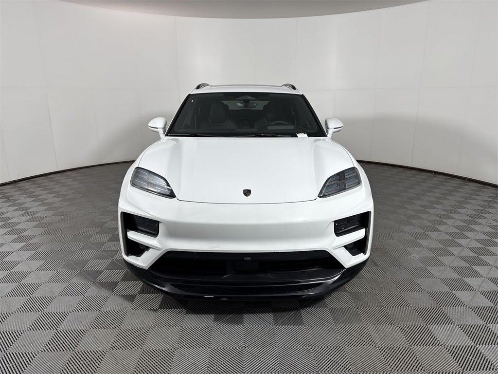 2025 Porsche Macan Electric Electric Turbo