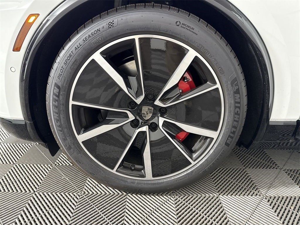 2025 Porsche Macan Electric Electric Turbo