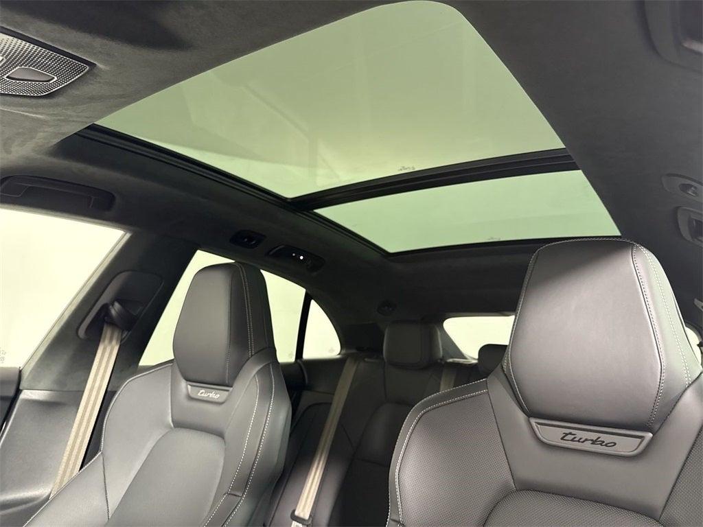 2025 Porsche Macan Electric Electric Turbo