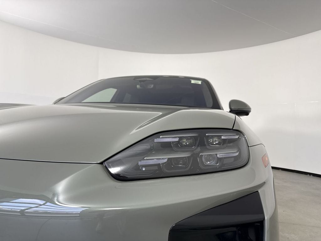 2026 Porsche Cayenne Turbo Electric