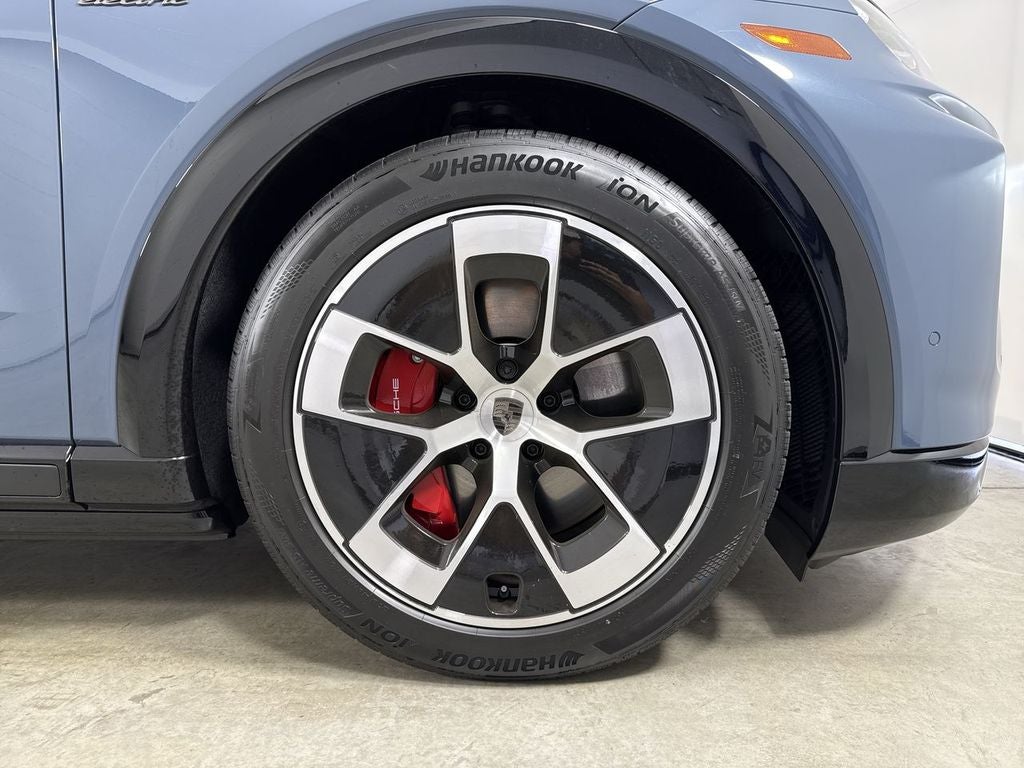 2026 Porsche Cayenne Turbo Electric