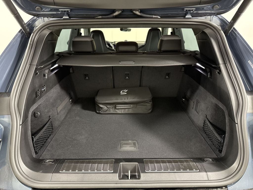 2026 Porsche Cayenne Turbo Electric
