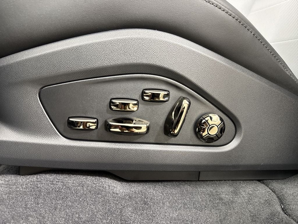 2026 Porsche Cayenne Turbo Electric