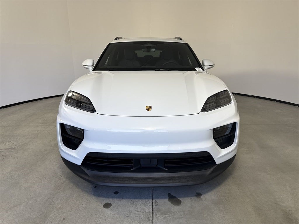 2025 Porsche Macan Electric Electric