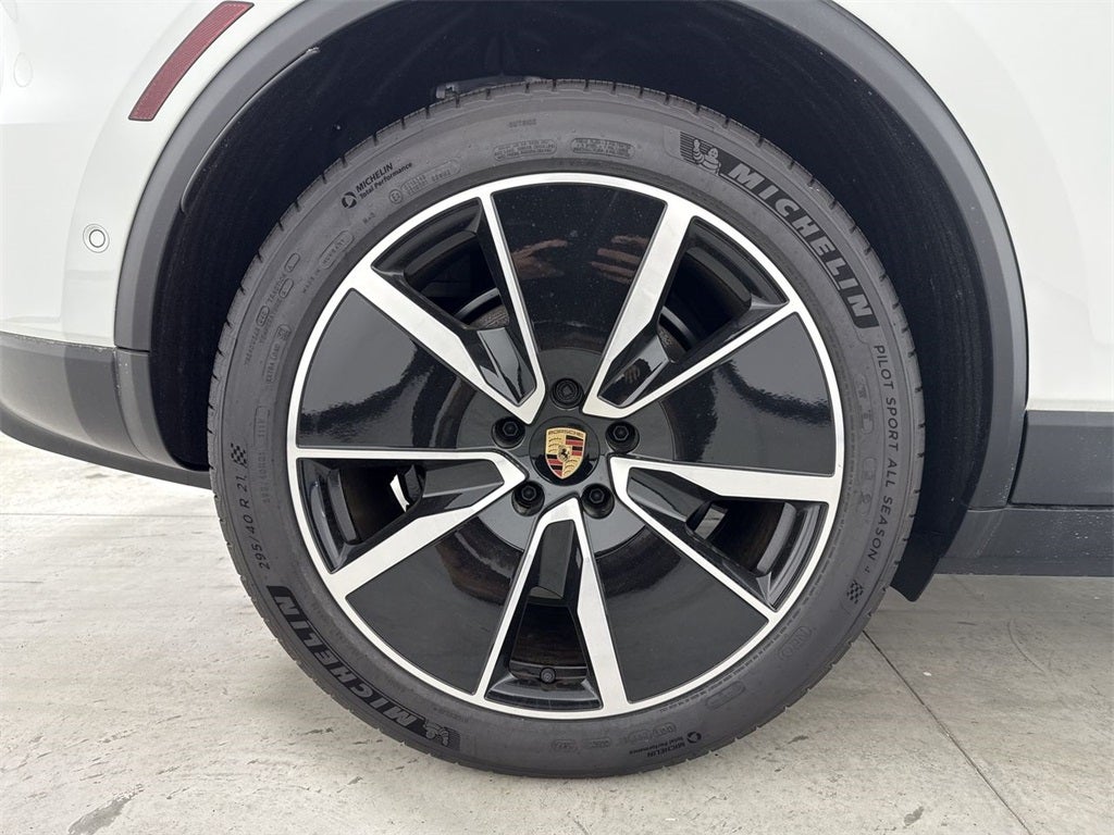 2025 Porsche Macan Electric Electric