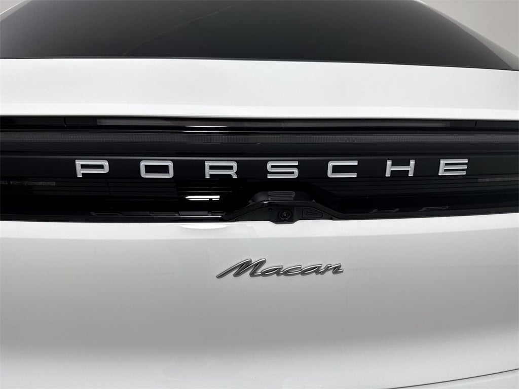 2025 Porsche Macan Electric Electric