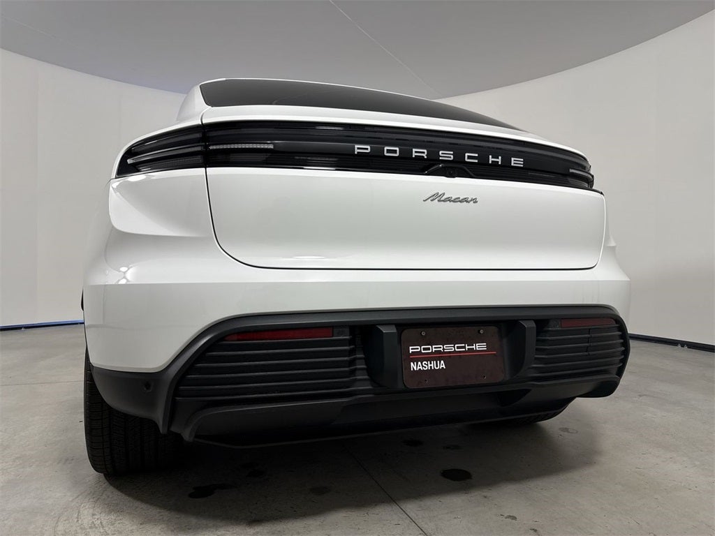 2025 Porsche Macan Electric Electric