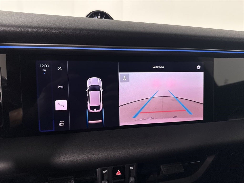 2025 Porsche Macan Electric Electric