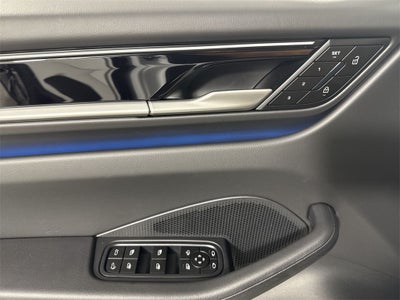 2025 Porsche Macan Electric Electric