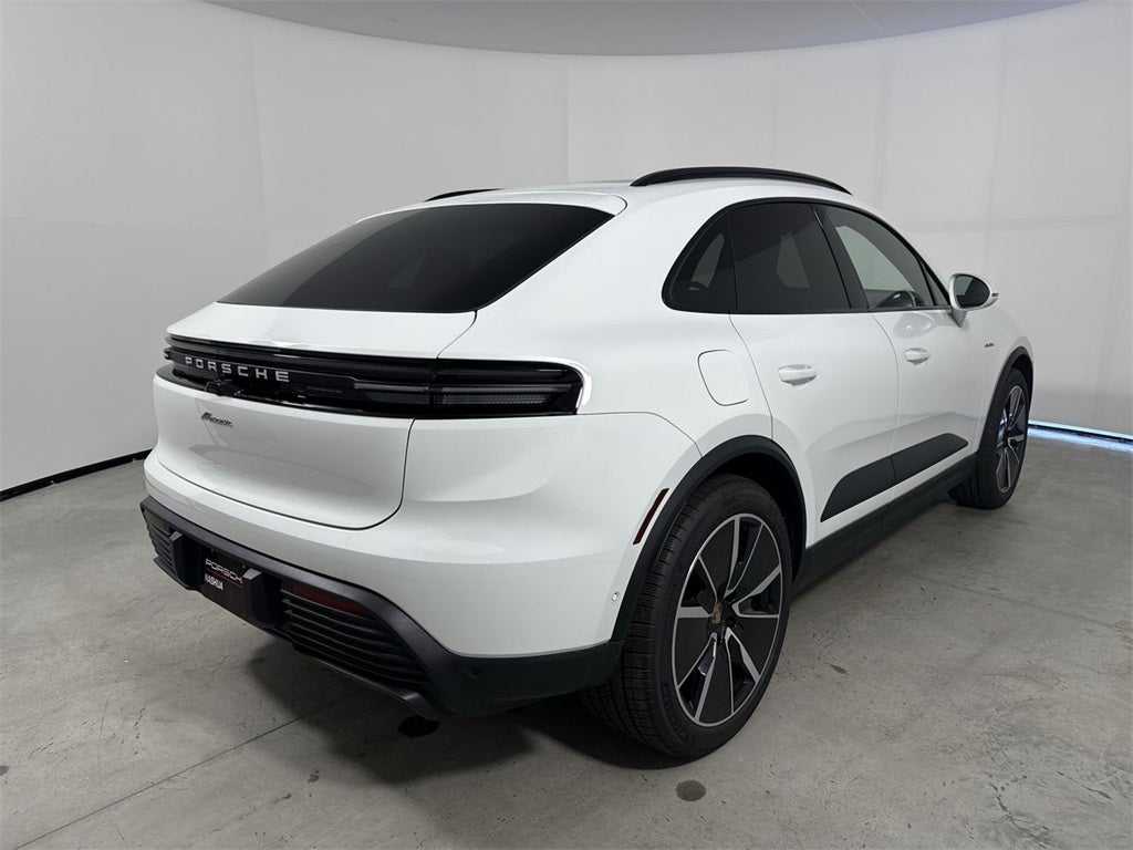 2025 Porsche Macan Electric Electric