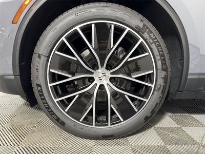 2025 Porsche Macan Electric Electric