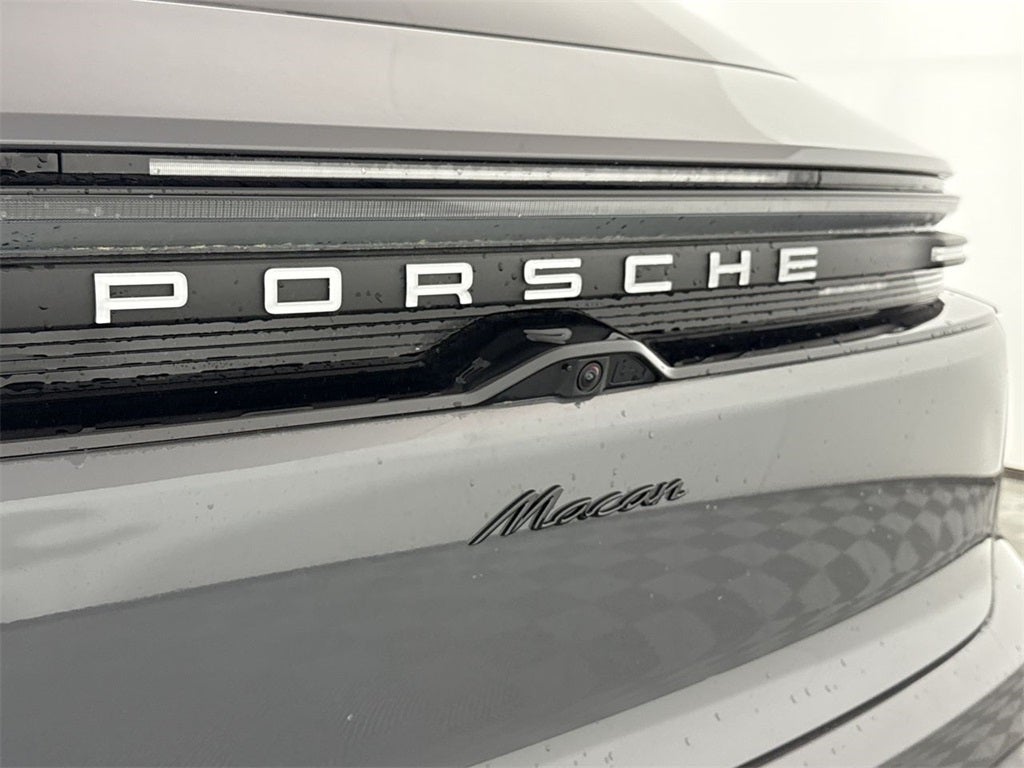 2025 Porsche Macan Electric Electric