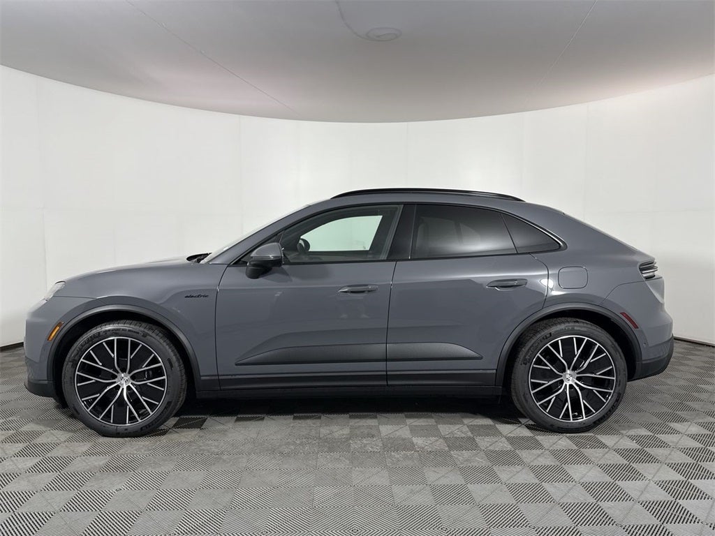 2025 Porsche Macan Electric Electric