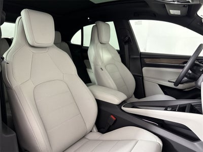 2025 Porsche Macan Electric Electric