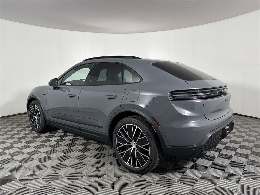2025 Porsche Macan Electric Electric
