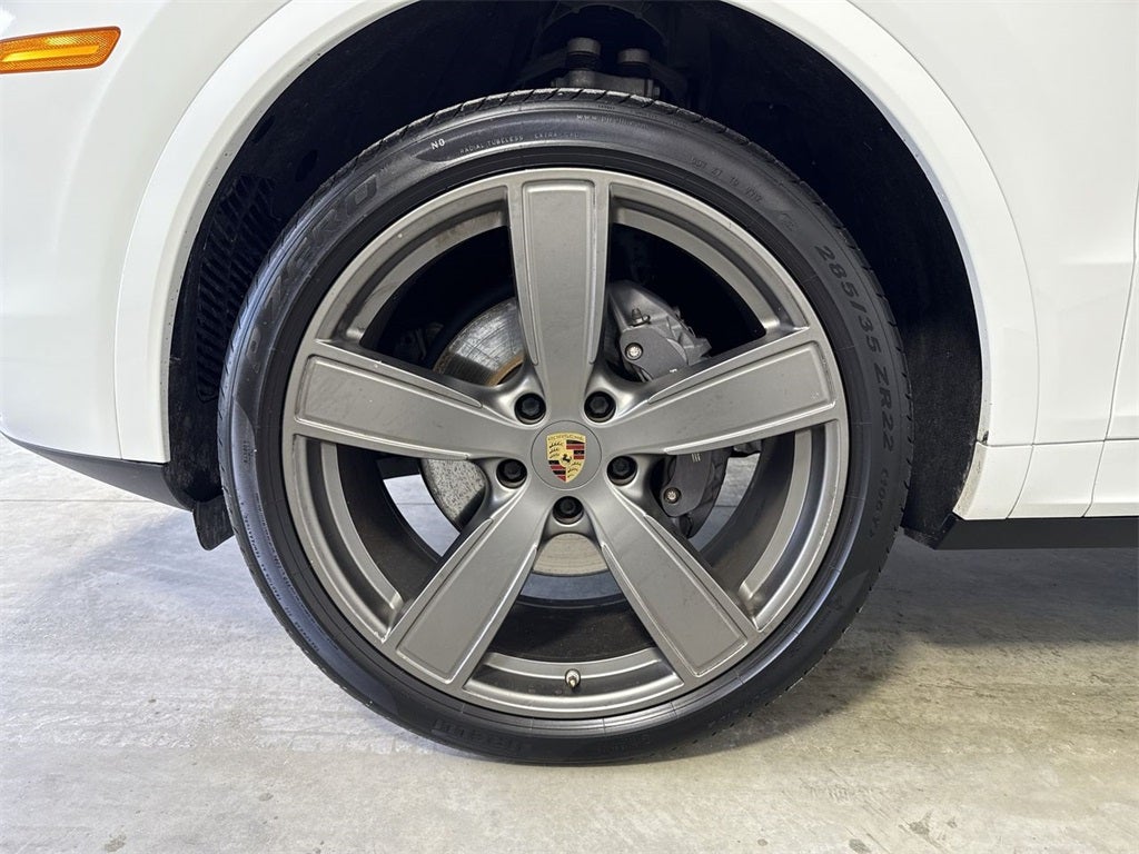 2022 Porsche Cayenne E-Hybrid E-Hybrid