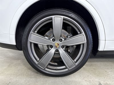 2022 Porsche Cayenne E-Hybrid E-Hybrid