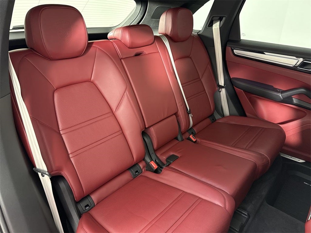 2022 Porsche Cayenne E-Hybrid E-Hybrid