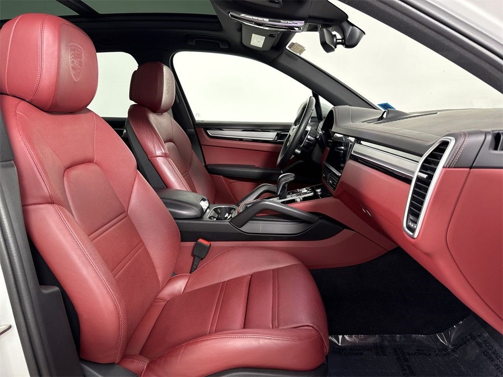 2022 Porsche Cayenne E-Hybrid E-Hybrid