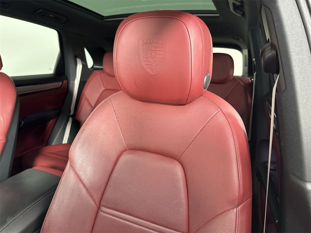 2022 Porsche Cayenne E-Hybrid E-Hybrid