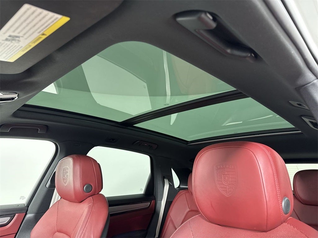 2022 Porsche Cayenne E-Hybrid E-Hybrid